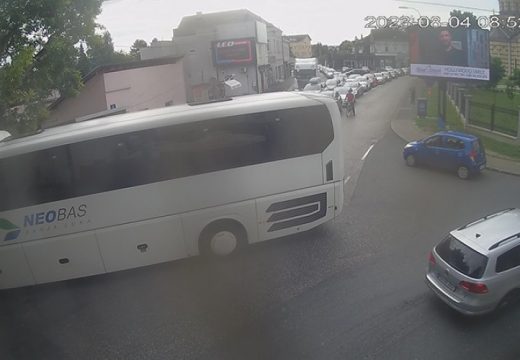 Očekuje se gužva na putevima i na većini graničnih prelaza