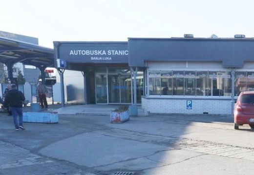 Banjaluka: Pijana pretukla muškarca na stanici