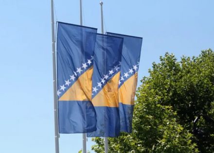 Sahrana majke i kćerke koje su poginule u udesu