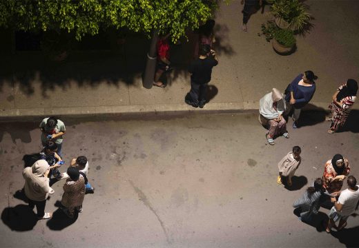 Snažan zemljotres pogodio Maroko: Najmanje 632 poginulih (VIDEO)