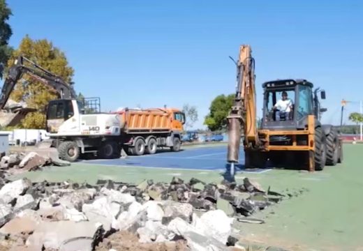 Bageri ruše teniske terene na Dorćolu koji su pripadali Đokoviću