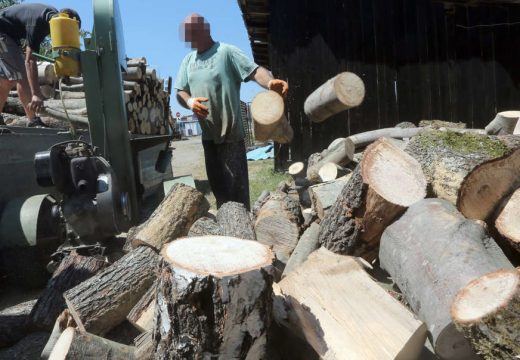 Najsiromašniji u Srpskoj dobiće po 476 KM za ogrev, da lakše preguraju zimu