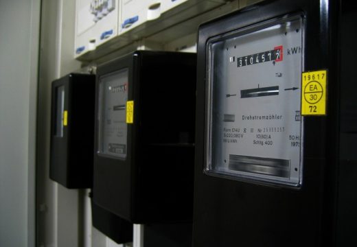 Isključite ovaj aparat preko noći ako želite manji račun za struju