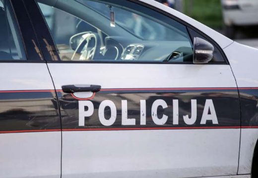 Kilometrima na leđima nosili bolesnu osobu