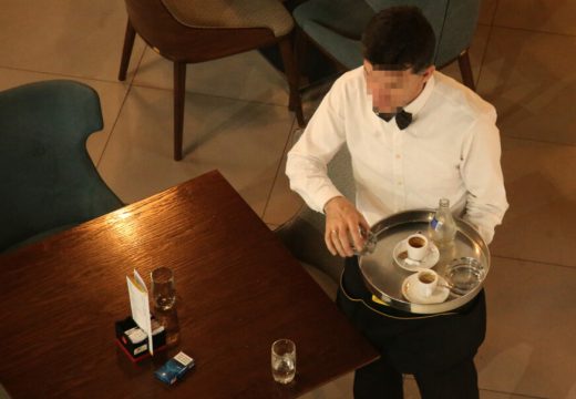 Konobar za mjesec zaradio 17.000 evra bez bakšiša, evo i kako