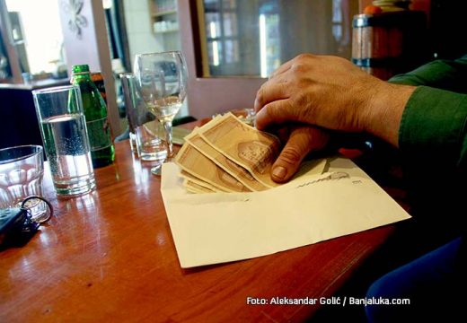 Pomoć za grijanje: Sljedeće sedmice isplata 476 KM putem pošte