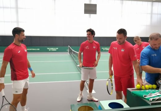 Đoković odradio trening u Valensiji uoči meča sa Španijom