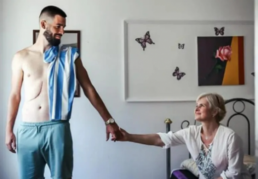 Prekinuo fudbalsku karijeru: Robert donirao majci bubreg