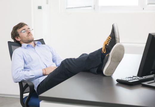 Javna preduzeća više ne kriju neradnike