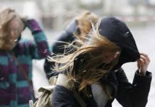 Najavljen jak vjetar: Izdato upozorenje za cijelu teritoriju Srpske