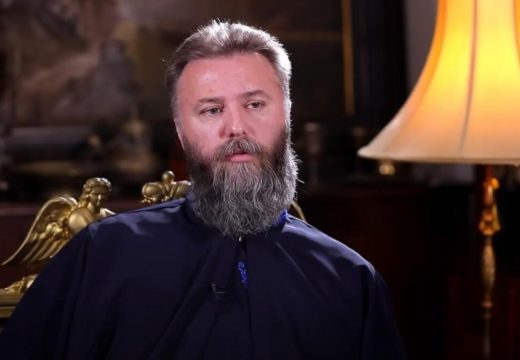 Odvoji ga od porodice: Otac Predrag Popović tvrdi da je ovo prvo što đavo uradi kada uđe u čovjeka