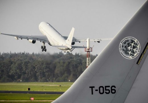 Otvoren saobraćaj, ali sve više kompanije otkazuje letove