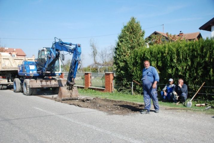 petrovi__eva_opomena_pred_tu__bu_urodila_plodom___sanacija_puta_u_batkovi__u_po__ela_danas196.jpeg