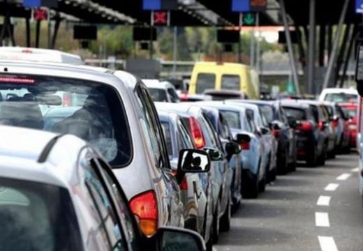 Pojačan intenzitet saobaćaja na više prelaza