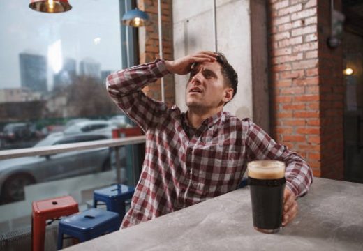 Potrošili preko 900 evra, a voda bila skuplja od piva (Video)