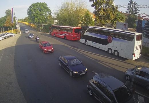 Saobraćaj se odvija bez zastoja i posebnih ograničenja, na GP nema dužih zadržavanja