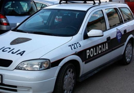 Učenika prevarila djevojka, on upao sa pištoljem u školu