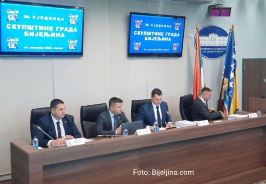 Završena 24. redovna sjendica Skupštine grada: Poziv za minimum saradnje sa gradonačelnikom