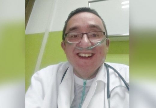 Bori se za život, ali ne odustaje da spasava druge: Doktor iz Trebinja dočekuje pacijente prikačen na kiseonik, dok se bori za svoj život