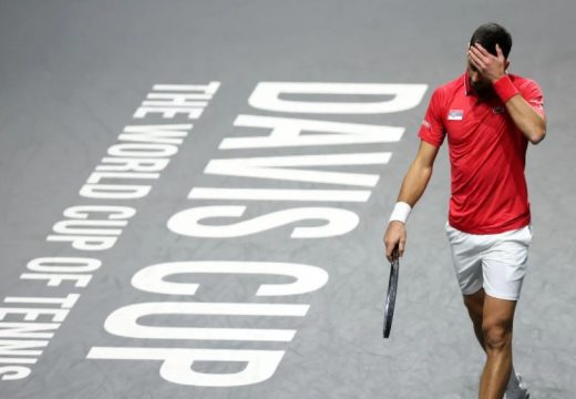 Ispustio tri meč lopte: Siner porazio Đokovića, dublovi odlučuju o finalu (Video)