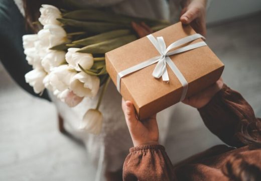 Običaj poklanjanja: Idete na slavu i ne znate šta pokloniti domaćinu