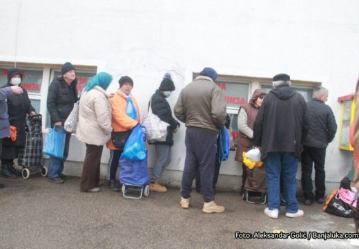 Žive na selu, a nemaju hrane: Po obroke u javne kuhinje dolaze i oni koji žive izvan grada
