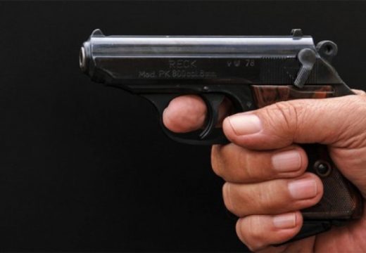 Drama u Beogradu: Starac se ranio dok je čistio pištolj