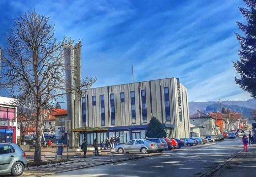 Još jedan grad bez banke: Nakon Čajniča i Rudo ostalo bez jedine banke