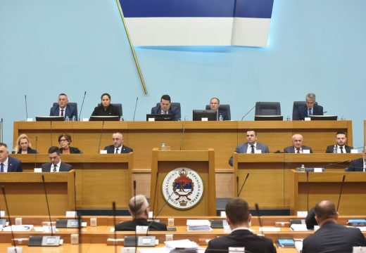 Poslanici se pobunili: Burna rasprava zbog Zakona o geološkim istraživanjima