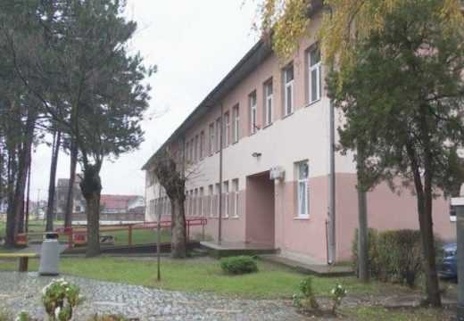 RS:Iz Ministarstva prosvjete demantovali gradonačelnika Bijeljine (Video)