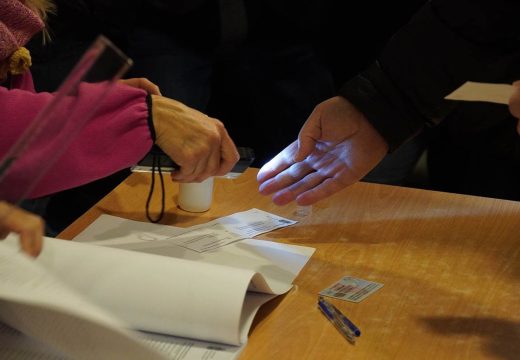 U toku izborna tišina: Ponavljanje izbora na 35 mjesta u Srbiji