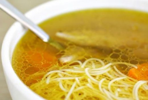 ZDRAVLJE NA USTA ULAZI: Koju hranu bi trebalo da jedete ako ste prehlađeni