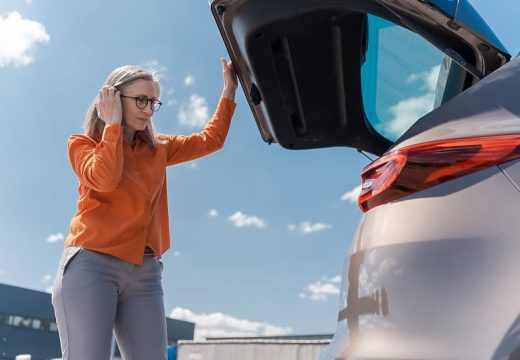 Uočite ga na vrijeme:  Rani simptom Alzheimerove bolesti možete otkriti dok parkirate auto