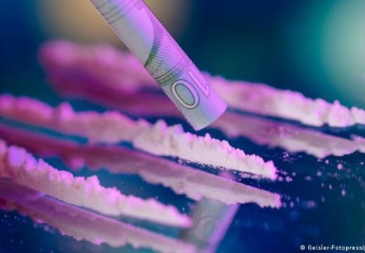 Lisice na ruke: Uhapšen muškarac iz Zvornika, kod njega pronađen kokain