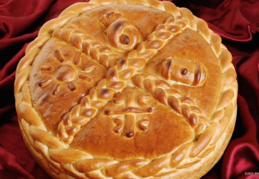 Novčić iz česnice ne znači da ćete biti bogati: Sveštenik otkrio pravo značenje