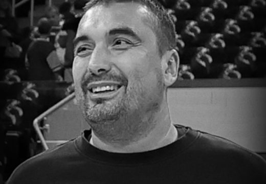 “To je eksplodiralo, mozak sat i po nije imao dotok kiseonika”: Duško Vujošević zaplakao i otkrio nepoznate detalje o smrti Milojevića (Video, Foto)