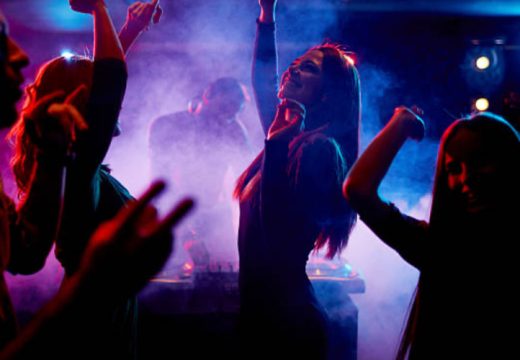 Ovi gradovi su poznati po svojoj bogatoj i uzbudljivoj noćnoj sceni: Top pet gradova u Evropi koji nude najbolji noćni provod