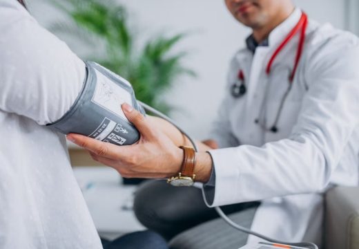 Zavisi od toga po kom osnovu ste na bolovanju: Koliko se umanjuje plata tokom bolovanja u Srpskoj?