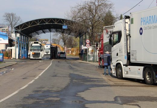 Savjet za sve koji planiraju na put: Ovo su uslovi pod kojima možete prenijeti lijekove preko granice