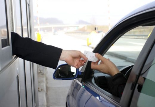 Neraspoređenih 245 miliona čuvaju se na računu: Propadaju milioni od naplate putarina