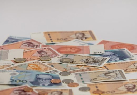 Trebinje: Službenica banke osumnjičena za pronevjeru 260.000 KM od štediša