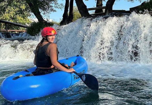 Rafting: Banjalučanka Valentina Škorić ruši barijere u svijetu vodenog sporta (Foto)
