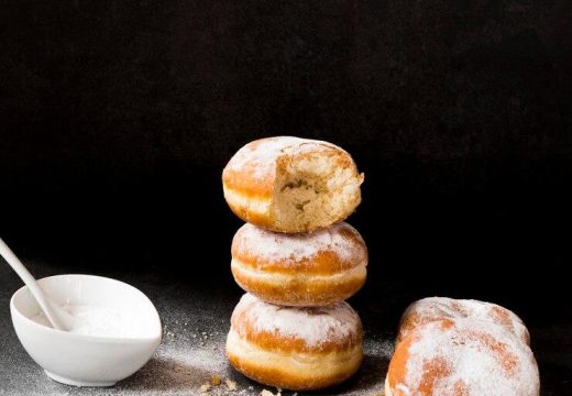 Najbolji izbor: Recept za ukusne posne krofne sa jabukama