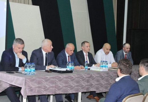 Republika Srpska: Radnici RiTE Ugljevik traže na uvid anekse sa „Comsarom“