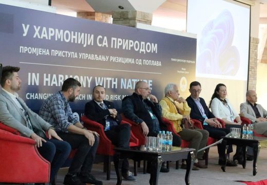 Panel-diskusija: Brojni stručnjaci na skupu u Bijeljini o rizicima od poplava