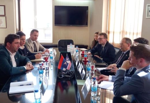 Gradska uprava: Bijeljinski studenti moći će da idu u Francusku putem sistema razmjene