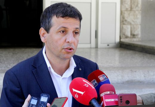 Vukanović : Treba ukinuti aktuelne tarife za obračun struje