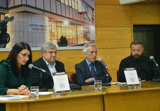 Uzrečice i poštapalice Semberaca:  Jezički ključ za razumijevanje života u Semberiji