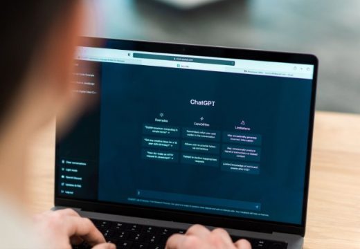 Pao ChatGPT: Korisnici širom svijeta prijavljuju probleme sa ovim AI alatom