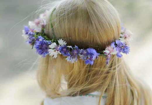 Večeras obavezno uradite jednu stvar: Običaj se posebno odnosi na momke i djevojke!